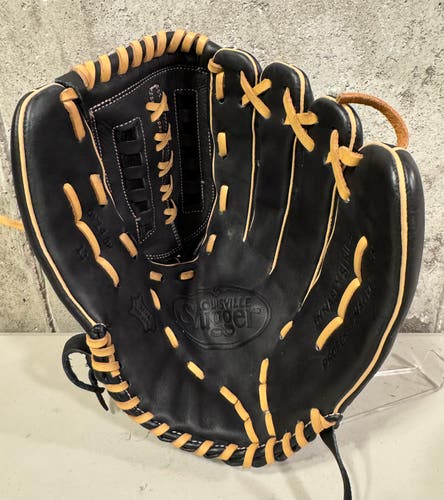 Louisville slugger 13” Baseball / Softball Glove RHT