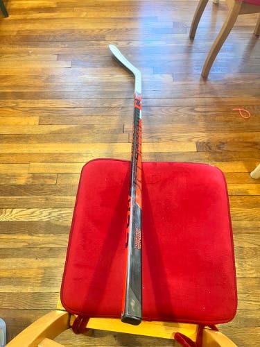 Used CCM JetSpeed Ft4 Team 75 Flex P88 Left Handed Hockey Stick