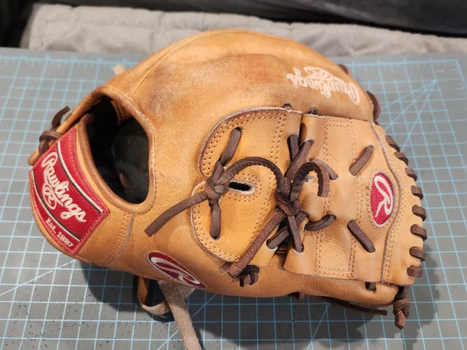 Used Rawlings Right Hand Throw Heart of the Hide Baseball Glove 12"