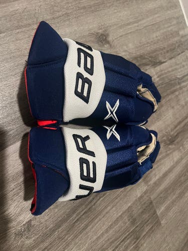 Game-Used Victor Hedman Bauer 2x Pro Gloves