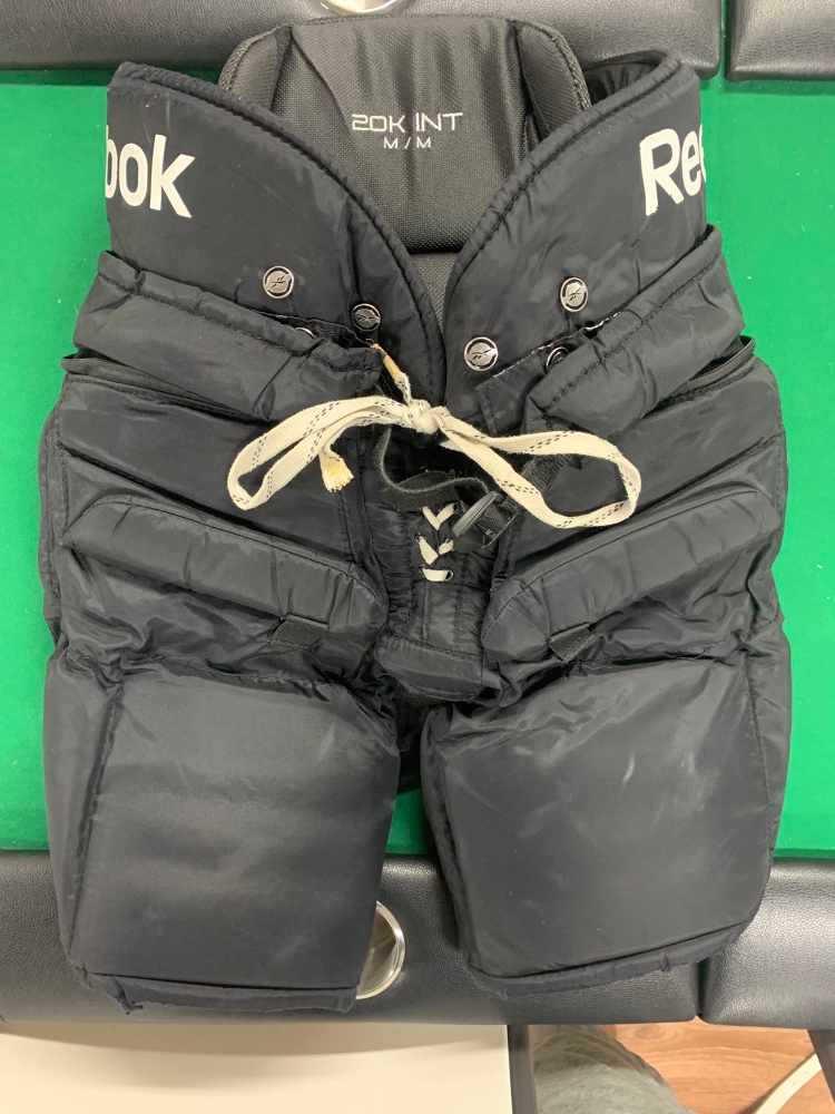 Used Medium Reebok 20K Hockey Goalie Pants