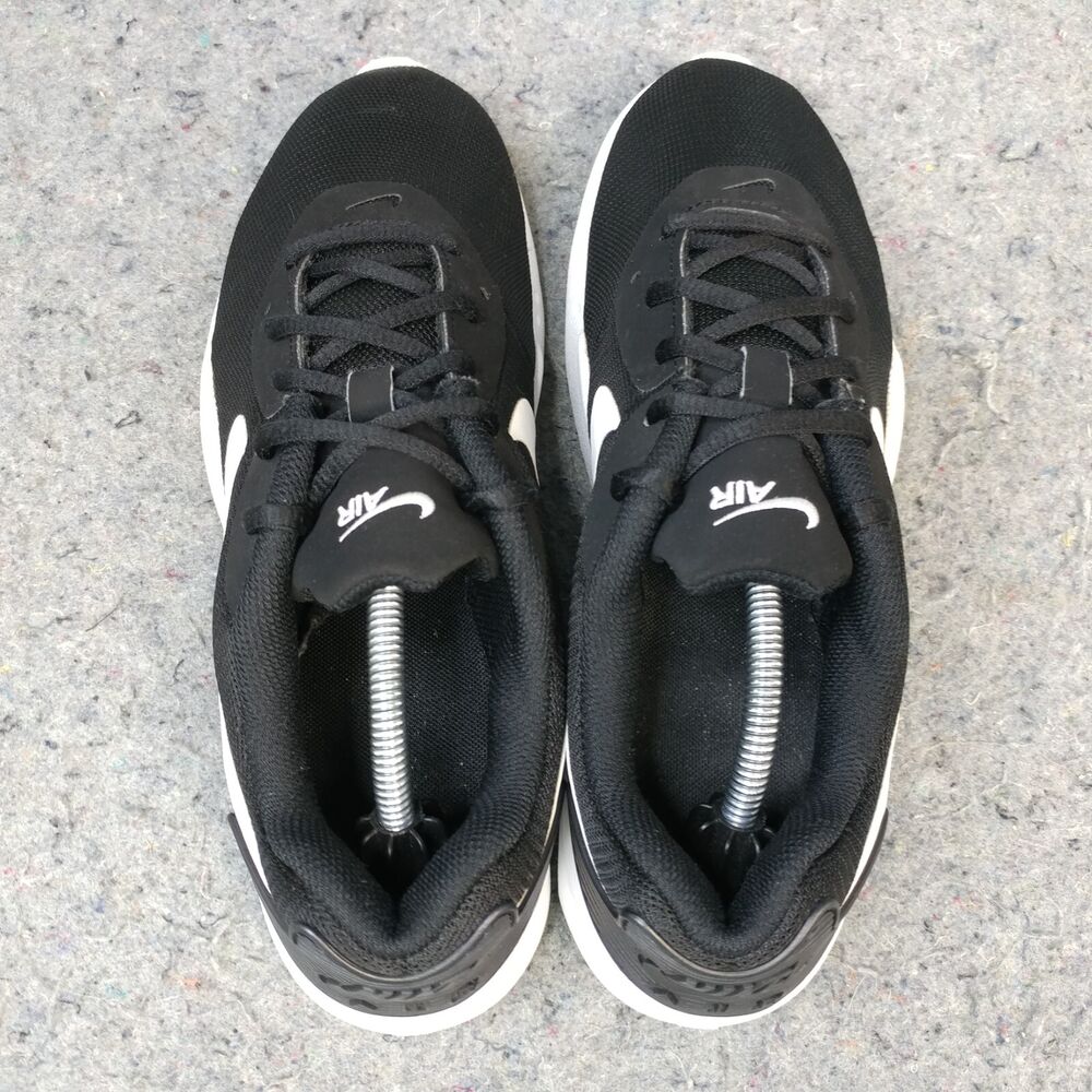 aq2231 002 nike