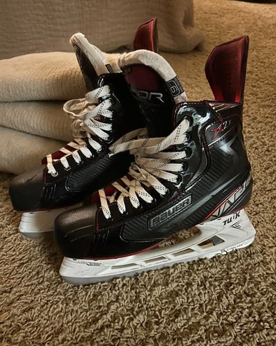 Bauer hockey skates