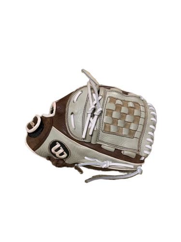 Right Hand Throw Wilson A900 Baseball Glove 12"