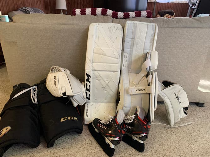 Used 34" CCM Eflex 5.9 Goalie Full Set