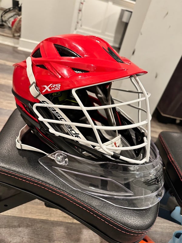 Used Goalie Cascade XRS Pro Helmet