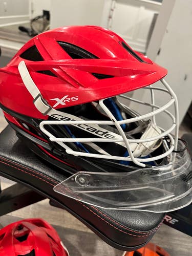 Used Goalie Cascade XRS Helmet