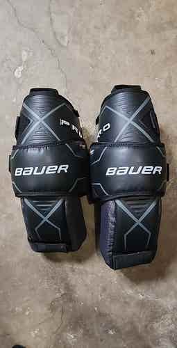 New Bauer Pro Senior Goalie Knee Guards