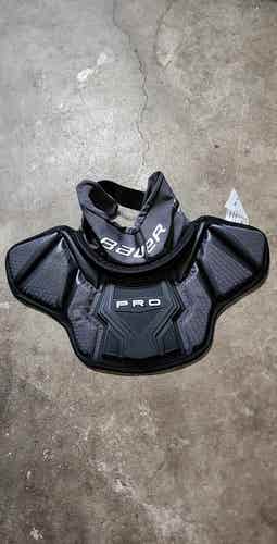 New Bauer Pro Senior Goalie Neck Guard