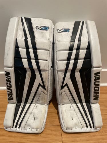 24" Vaughn Velocity V9 Goalie Leg Pads