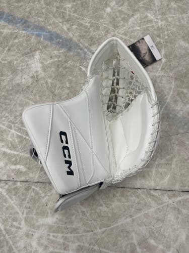 New CCM Axis 2.9 Senior Goalie Catcher- White