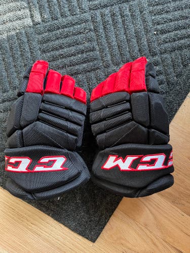 Ccm senior 14” ft4 pro stock gloves