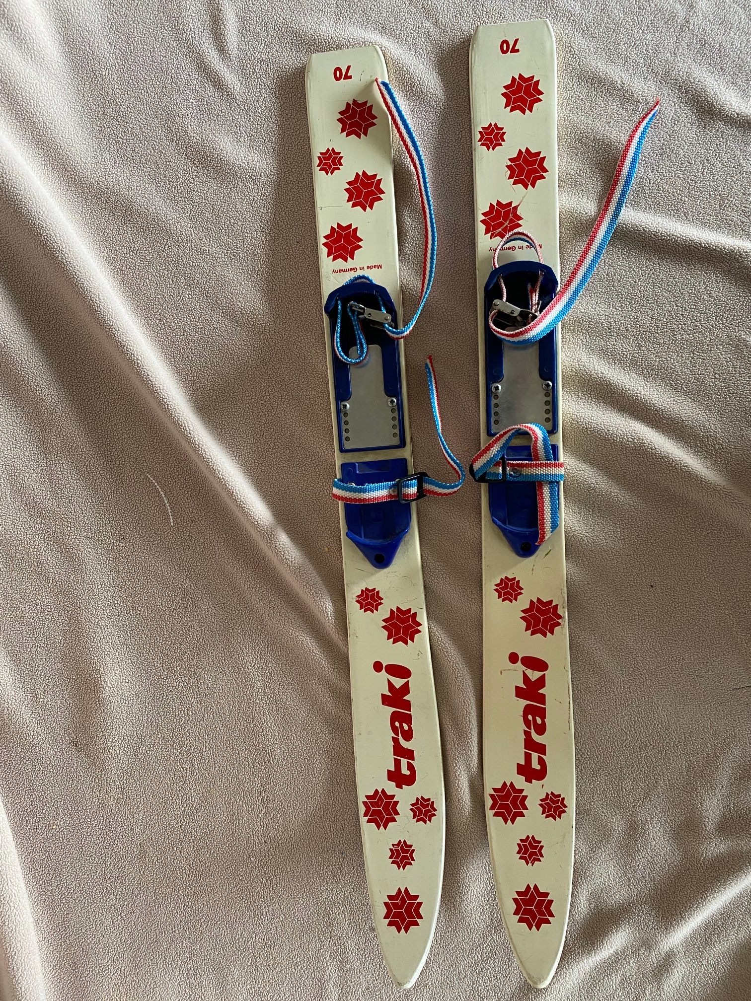 Used Unisex 70 cm All Mountain Traki Skis With Bindings