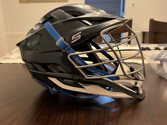 Cascade S Helmet Navy And White Chin