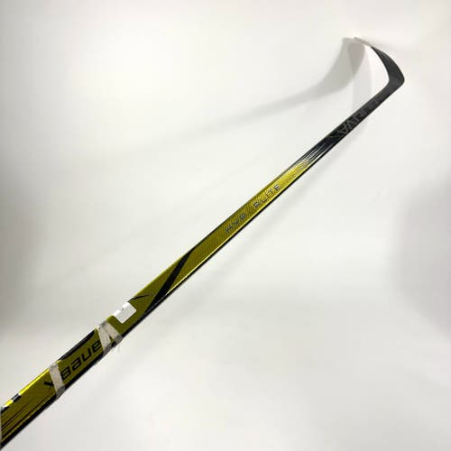 Damaged Right Handed Yellow Bauer Hyperlite 2 - P92m curve 77 flex - #G314-10