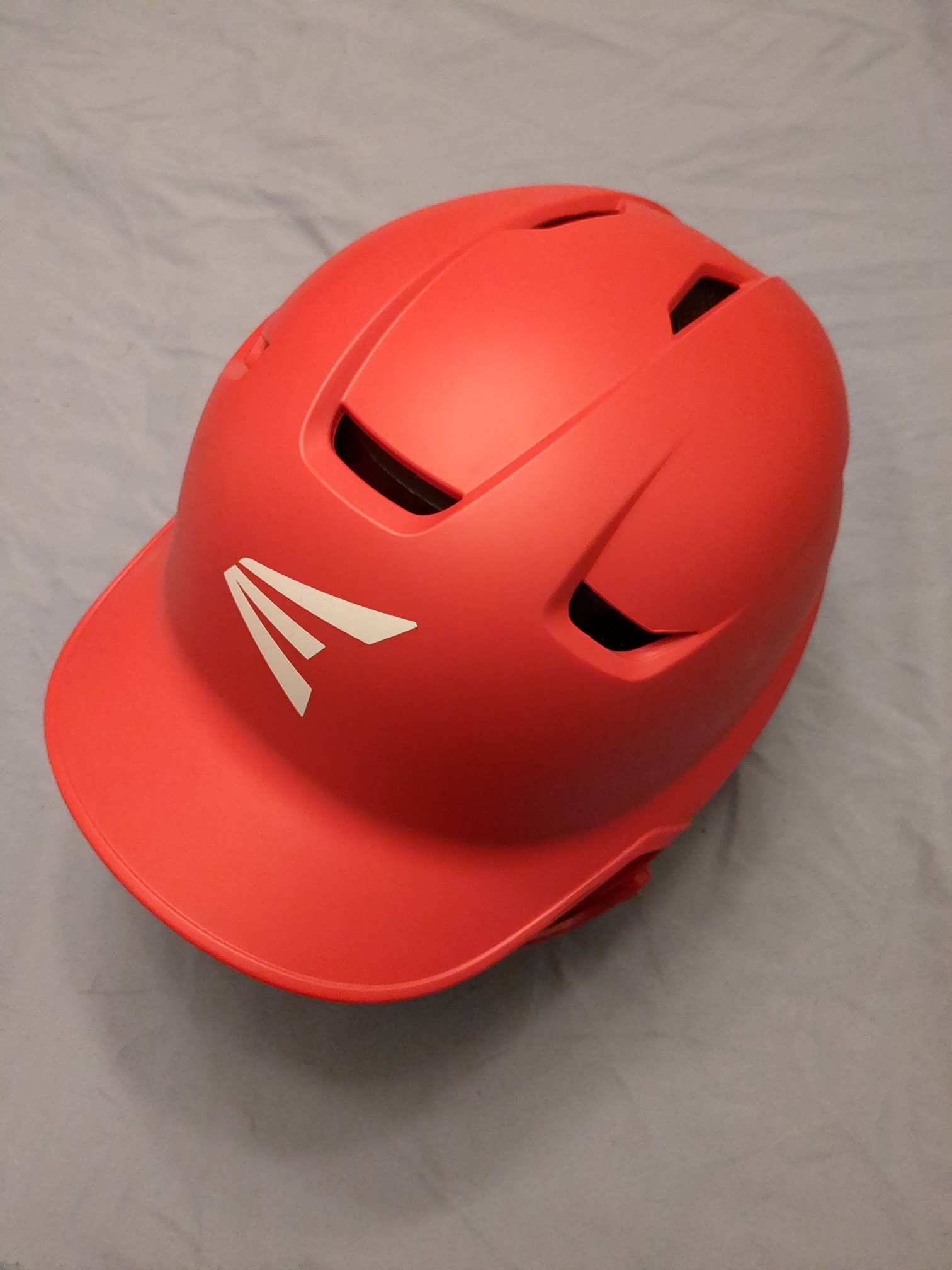 New 6 1/2" - 7 1/8" Easton Z5 2.0 Batting Helmet