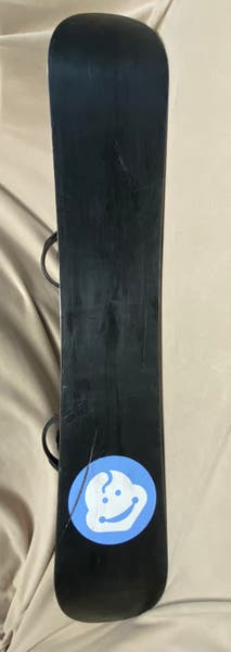 different designs on kevin jones snowboard Used Men's Jeenyus Kevin Jones Snowboard All Mountain With Bindings |  SidelineSwap