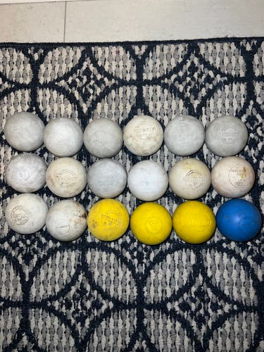 18 Pack of Lacrosse Balls