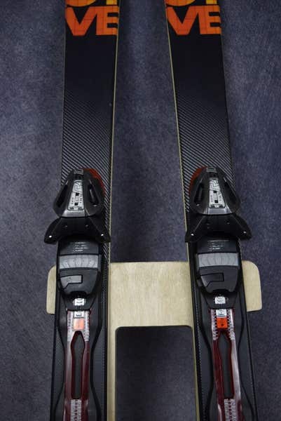 FISCHER MOTIVE 74 SKIS SIZE 170 CM WITH FISCHER BINDINGS