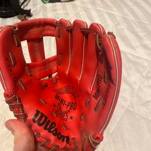 Wilson 9” Mini Pro Series Pink Baseball Glove