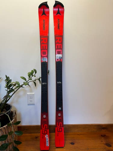 Used Racing Without Bindings Redster S9 Skis