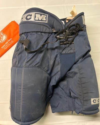 Used CCM Tacks 492 Jr.  Large Hockey Pants. Navy