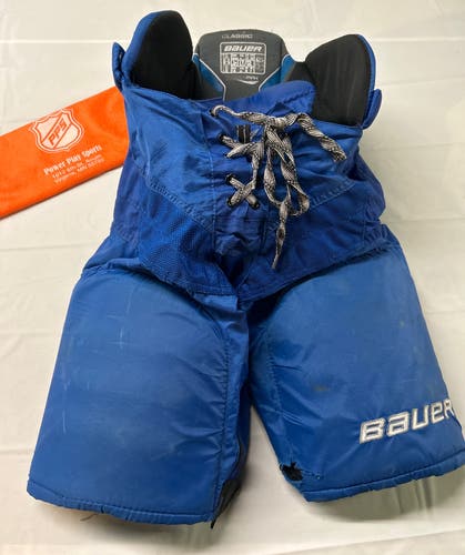 Used Bauer Nexus 600 Jr.  Large Hockey Pants. Royal.