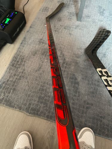 Senior Right Handed P88 Pro Stock JetSpeed FT4 Pro Hockey Stick