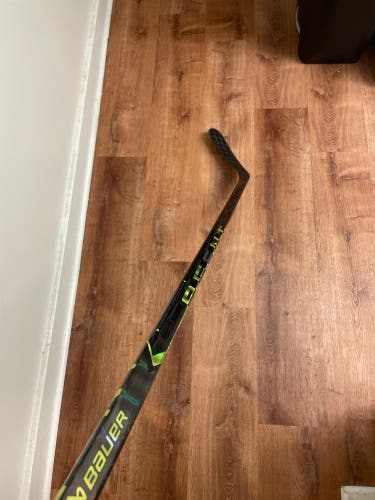 USED Left Handed Bauer AG5NT P92/87 FLEX Hockey Stick