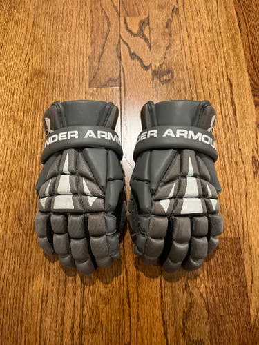 Used Under Armour Charge 2 Lacrosse Gloves 12"
