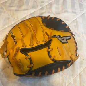 Mizuno Infield Training Glove