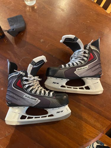 Bauer Vapor x40 Hockey Skates Size 10 Regular