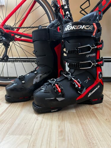 Men’s Nordica Speed Machine 130 Ski Boots