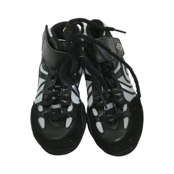 Used Matman Wrestling Youth 12.0 Wrestling Shoes SidelineSwap