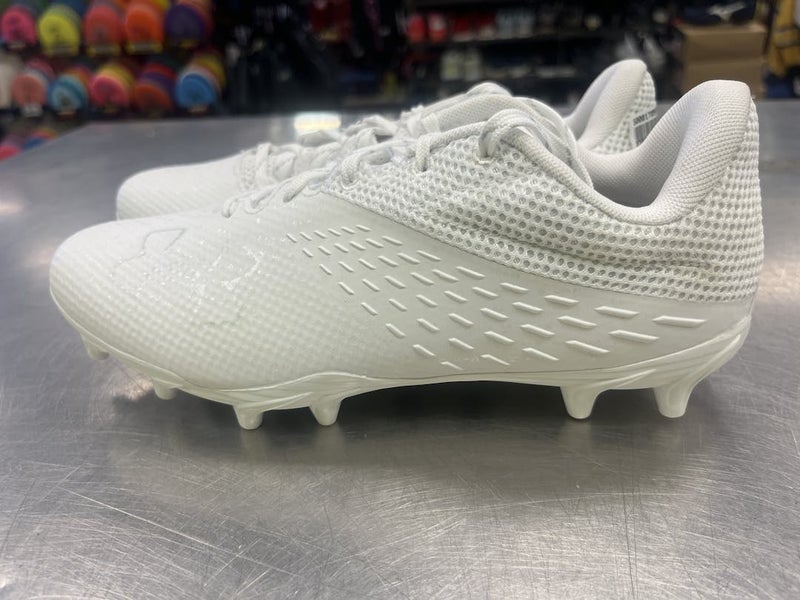 Used Under Armour Senior 6 Football Cleats