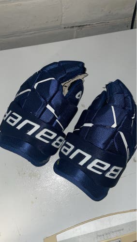 Bauer M5 pro hockey gloves