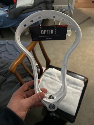 New Attack & Midfield Unstrung Optik 3.0 Head