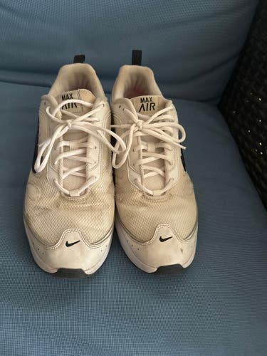 White Men's Size 11.5 (Women's 12.5) Nike Air max 270 Shoes