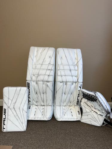 33"+2” Regular Senior True 9x3 Goalie Full Set(open To Negotiate Price)