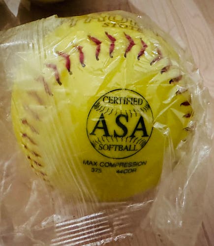 New  6 Pack Softball