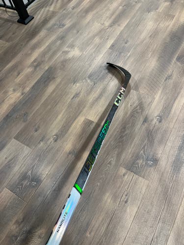 *2 Pack* Senior RH Green CCM Jetspeed FT6 Pro Hockey Stick