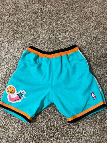 1996 NBA Allstar shorts