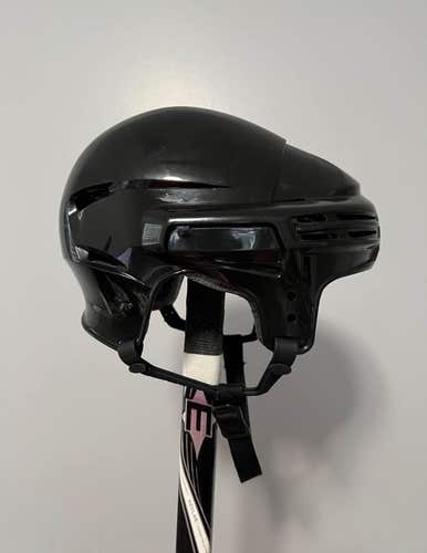 NEW* Bauer 7500 Helmet - SMALL