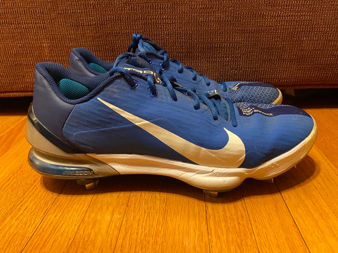 Nike Trout Baseball Cleats Great Condition