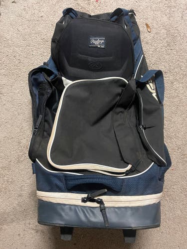 Used Rawlings Catcher's Bag