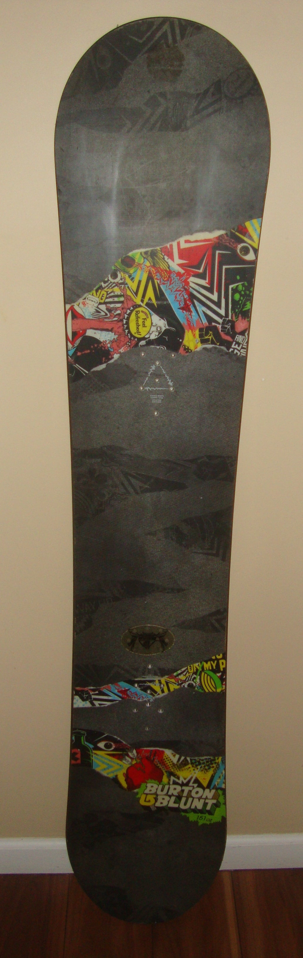 157 cm Burton Blunt Flat Top Mens Snowboard 232 SidelineSwap