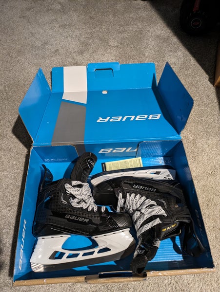 Senior New Bauer Supreme Mach Hockey Skates 9.5