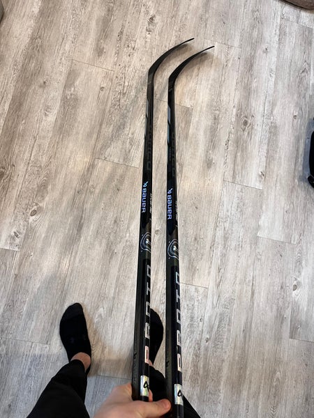 2 Brand New Intermediate Left Hand P92 Proto-R Hockey Stick