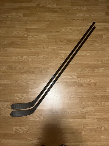 Senior Right Handed  Pro Stock Hockey Stick