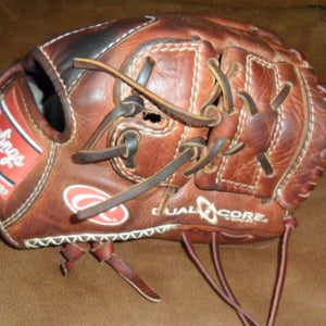 Used Right Hand Throw Rawlings Pitcher's Rawlings Primo Baseball Glove 11.5"